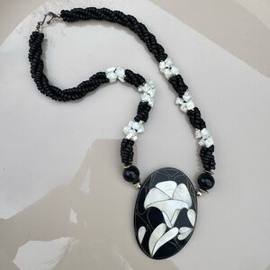 Vintage Lee Sands Mother of Pearl Lilly Necklace